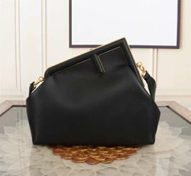 Picture of Fendi Lady Handbags _SKUfw152929418fw